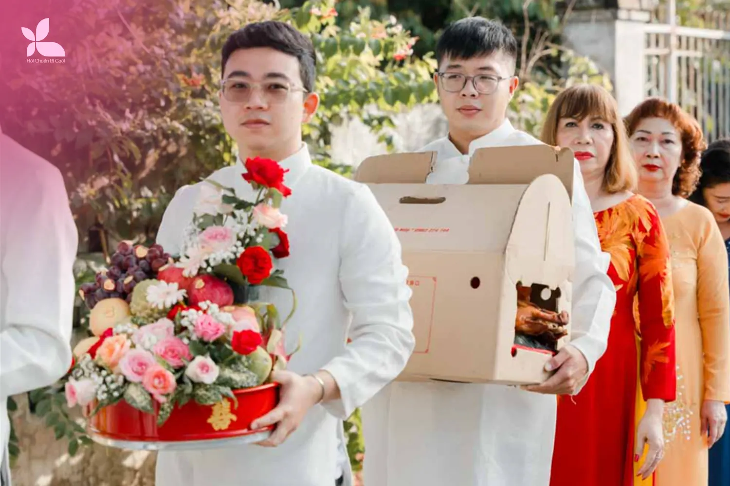 Bên nhà trai đến thăm chuẩn bị trước buổi gặp - ảnh minh hoạt